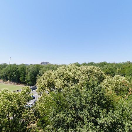 Lauta Forest 1-Bedroom Apartment พลอฟดิฟ ภายนอก รูปภาพ